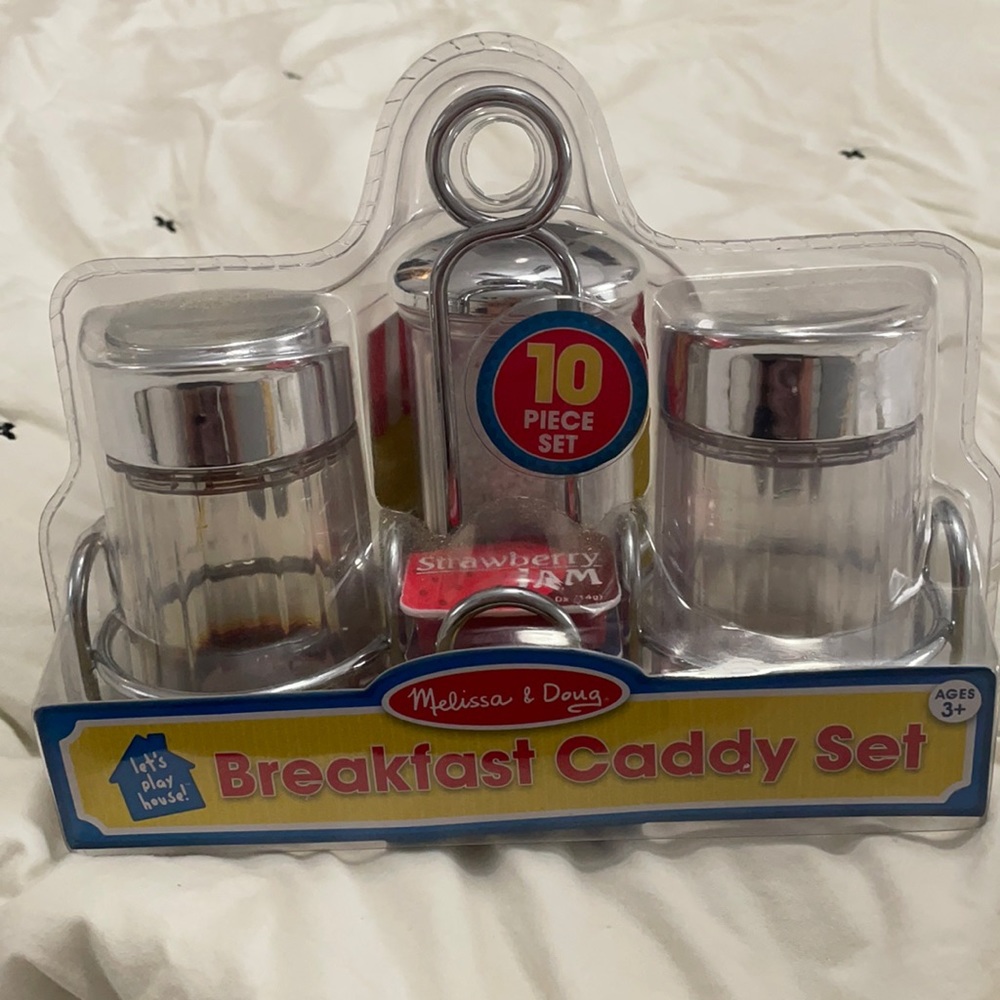 Melissa & Doug Breakfast Caddy